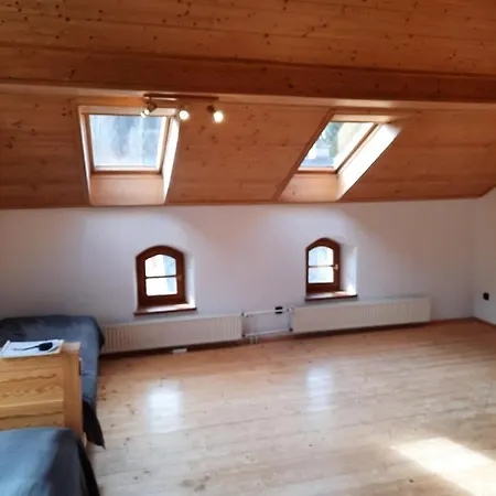 Hostel Strelnice